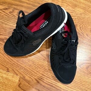 🎁Skechers Stacey Black and White Slip Resistant Sole Work Sneakers size 6